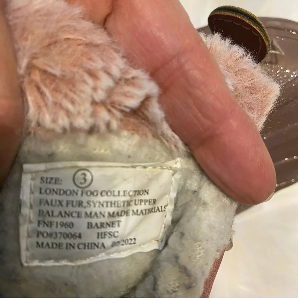 London Fog Collection Winter Snow boots Pink with pink faux fur SZ 3. Worn once